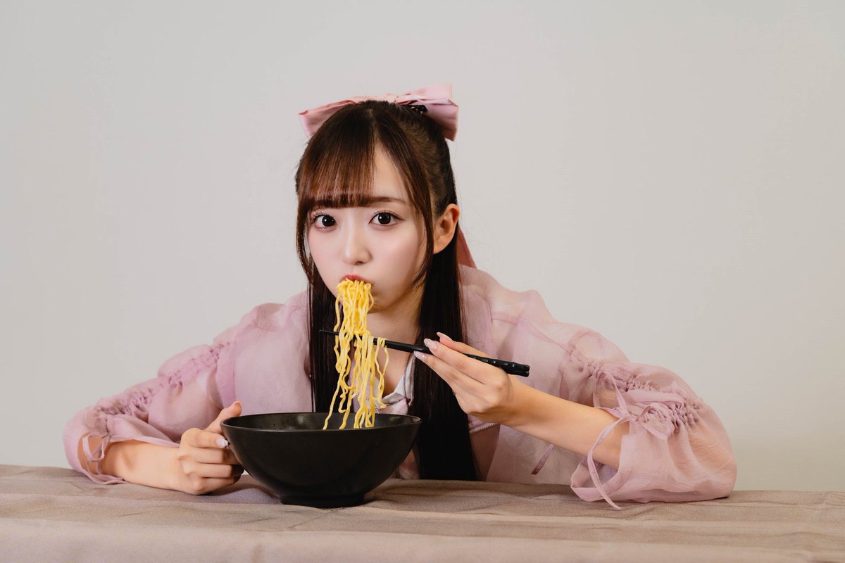 夫婦の年金で暇つぶしに経営している町中華とガチンコで売らなきゃ潰れるラーメン屋を比較すんな